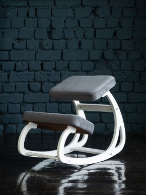 Балансирующий коленный стул Конёк Горбунёк (Белый) в Сургуте - surgut.ok-mebel.com | фото 2