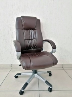 Кресло Barneo K-6 для руководителя (коричневая экокожа) в Сургуте - surgut.ok-mebel.com | фото