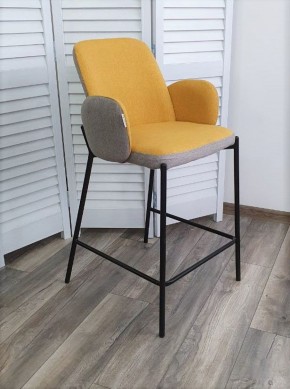 Полубарный стул NYX (H=65cm) VF106 желтый / VF120 серый М-City в Сургуте - surgut.ok-mebel.com | фото 3